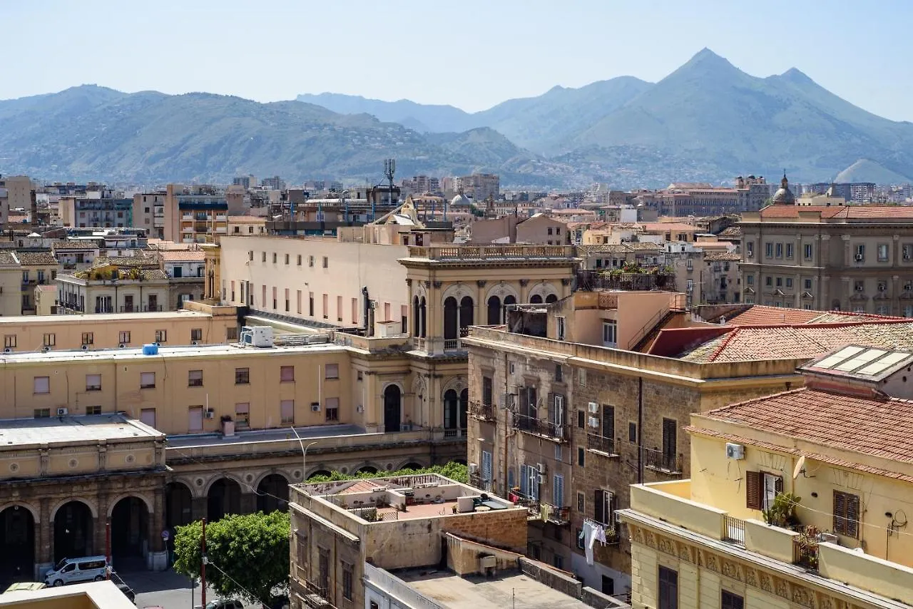 Central Station Apartments - Fanale Rentals Palermo 0*,  Italië